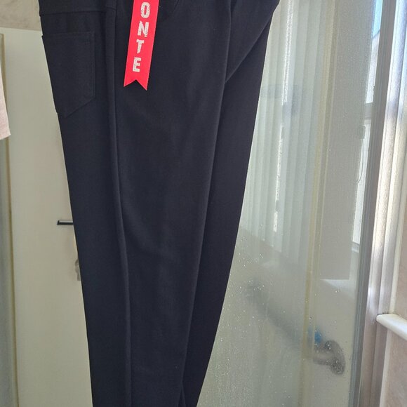 NWOT Philosophy black elastic band waist,tight around ankles - Picture 1 of 5